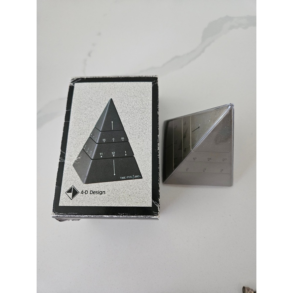 4-D Design Time Pyramid Clock Vintage 1988 TP-19 Silver Postmodern Kinetic Art